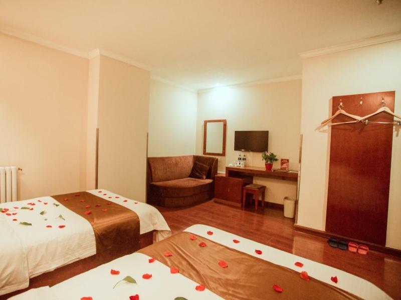 Greentree Inn Hebei Zhangjiakou Zhangbei Caoyuantian Rd Zhangku Avenue Express Hotel Exteriér fotografie