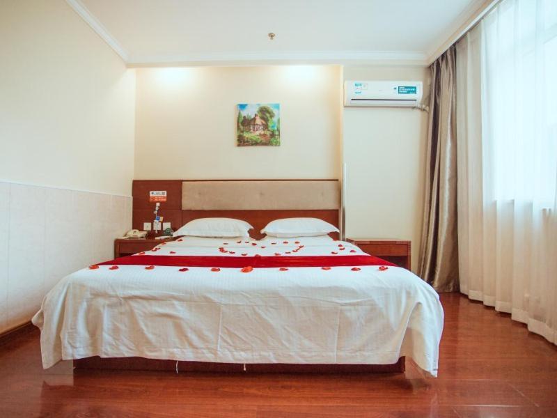 Greentree Inn Hebei Zhangjiakou Zhangbei Caoyuantian Rd Zhangku Avenue Express Hotel Exteriér fotografie
